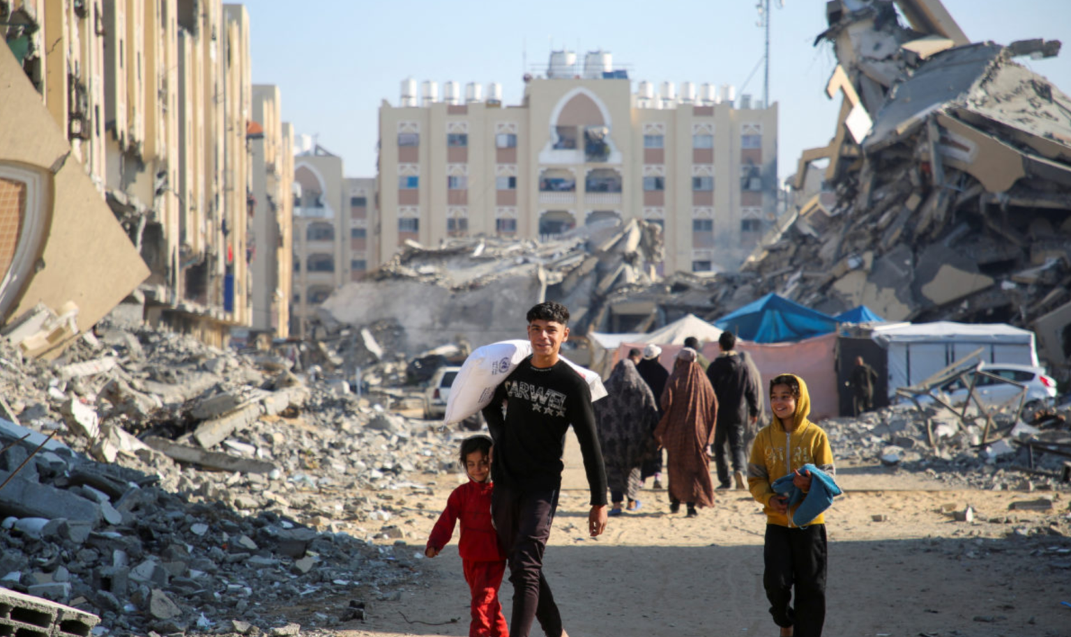 காசா போர்நிறுத்தம், பாலஸ்தீன அகதிகளுக்கான உதவிகளை அதிகரிக்கக் கோரும் தீர்மானங்களுக்கு ஐ.நா பொதுச் சபை ஒப்புதல்