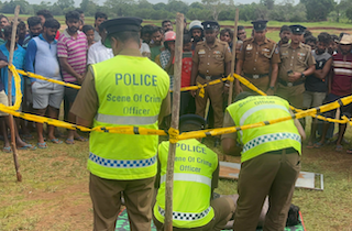 முல்லைத்தீவு இராணுவமுகாமிற்கு வேலை செய்வதற்கு என சென்ற தமிழ் இளைஞன் சடலாக குளத்தில் முல்லைத்தீவில் சடலமாக மீட்கப்பட்ட தமிழ்