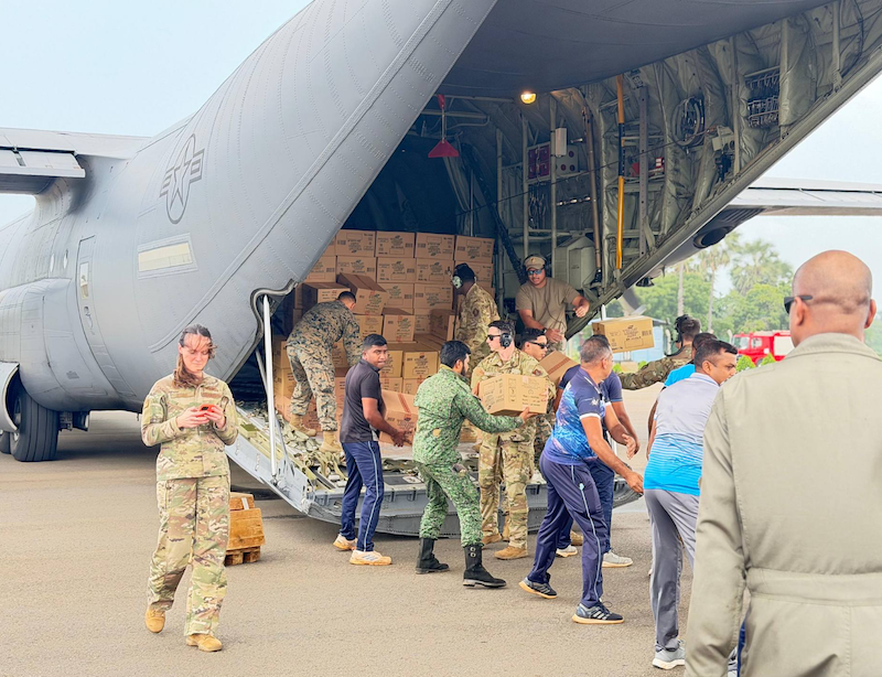 யாழ்ப்பாணத்தில் அமெரிக்க விமானம் US Air Force C-130J தரையிறங்கியது