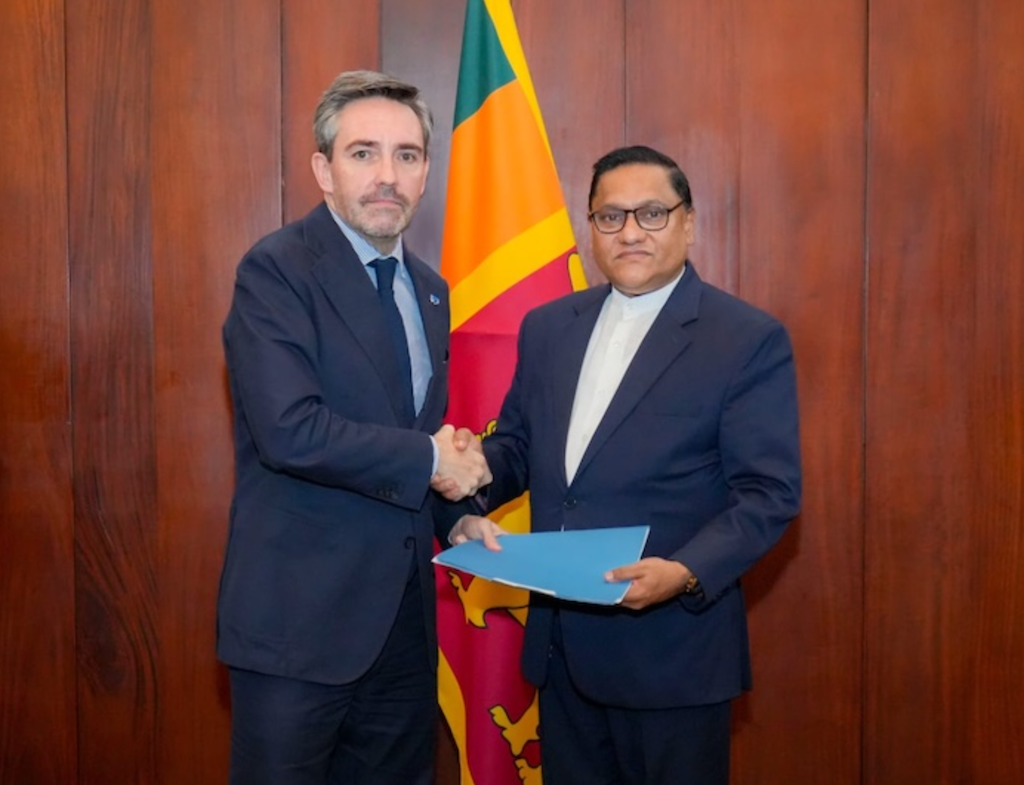 4.5 மில்லியன் டொலர் அவசர நிதியுதவி — ஐ.நா காசோலை வெளிவிவகார அமைச்சருக்கு கையளிப்பு